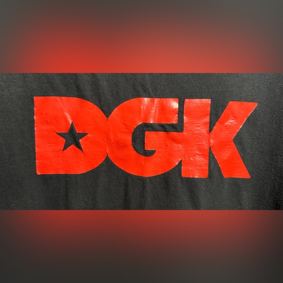 Vintage Y2K DGK Bar Stamp Graphic Print Skater T Shirt Black/Red • Size Medium - Picture 4 of 4